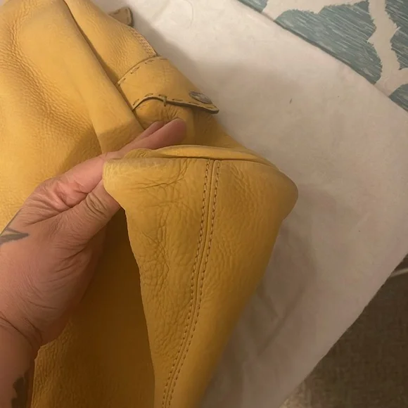 Fendi Tote Bag - Picture 6 of 8